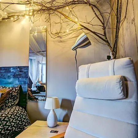 招待所 & Campagne - Chambres Avec Jacuzzi Balneo Verviers Liege Hockai