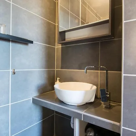 招待所 & Campagne - Chambres Avec Jacuzzi Balneo Verviers Liege *